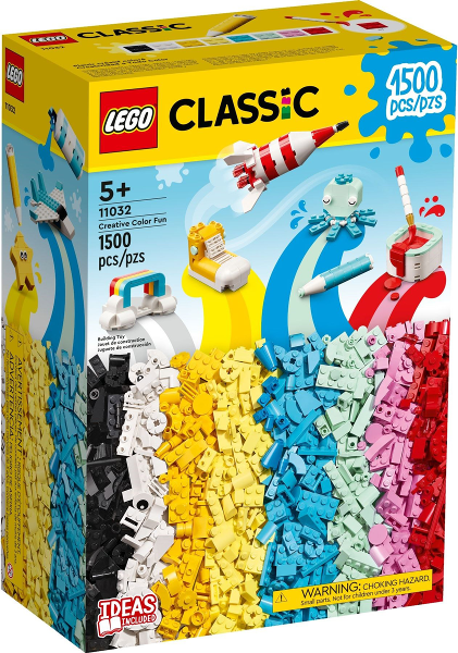 LEGO Classic box with colorful building blocks and toy figures on a blue background