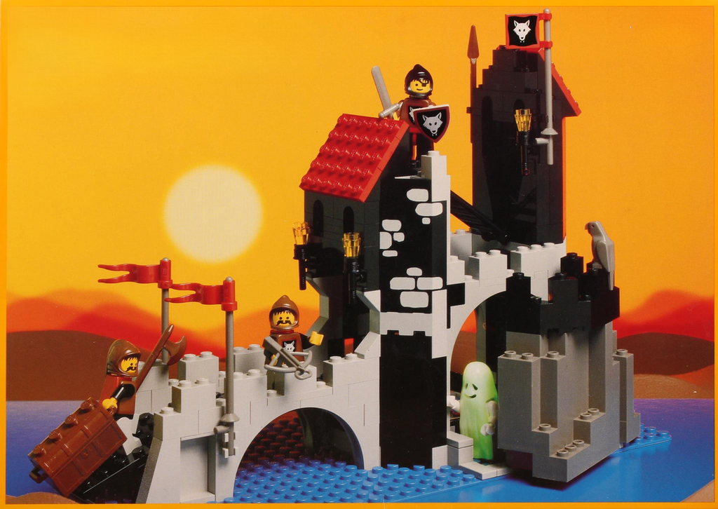 Display for LEGO Castle Wolfpack Tower 6075