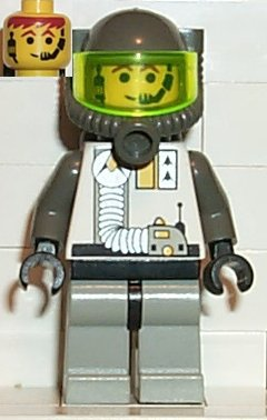 This LEGO minifigure is called, Exploriens, Helmet with Breathing Apparatus and Hose Torso . It's minifig ID is sp012.