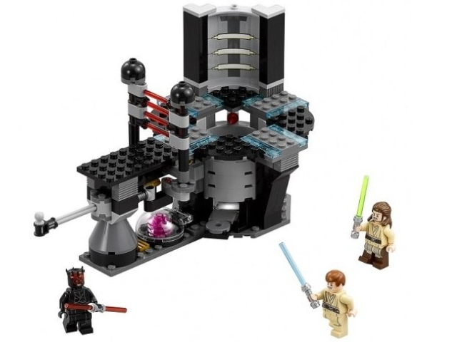 LEGO display for Star Wars Duel on Naboo 75169