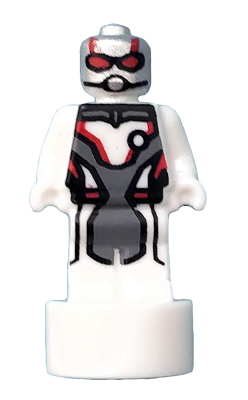 This LEGO minifigure is called, Ant-Man (Scott Lang) Statuette / Trophy, White Jumpsuit . It's minifig ID is 90398pb040.
