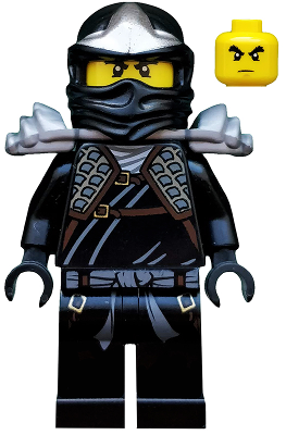 Display of LEGO Ninjago Cole ZX, Shoulder Armor