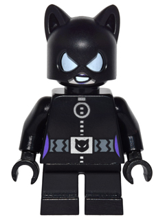 Display of LEGO Super Heroes Catwoman, Short Legs
