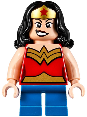 Display of LEGO Super Heroes Wonder Woman, Short Legs